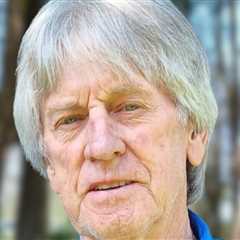 79-Year-Old Stabbed to Death on Farm as Trump Bans South Africa from Next G20 in Miami, Accused of “Throwing Tantrum”