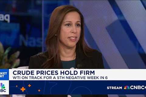 We're starting to see signs of technical weakening, says Edward Jones' Mona Mahajan
