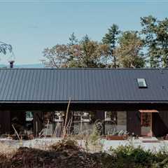 This British Columbia Prefab Builder Isn’t Afraid of Customization