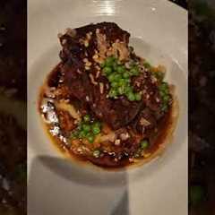 YUMMY DELICIOUS HAWAIIAN FOOD #shorts  #hawaii