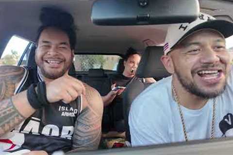 We Try 3 Different Spots for Food in Hawaii | CAFE, CONVENIENCE & GROCERY STOR