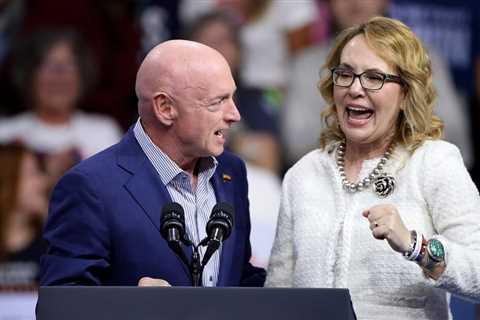 Mark Kelly’s Wife BURSTS OUT LAUGHING as Pete Hegseth Announces Federal Investigation Into Her Husband