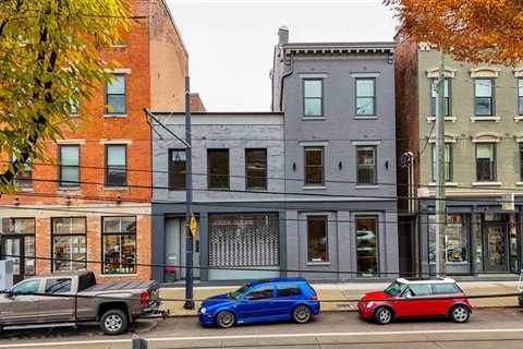 In Cincinnati, an Award-Winning, LEED Platinum Row House Seeks $2M