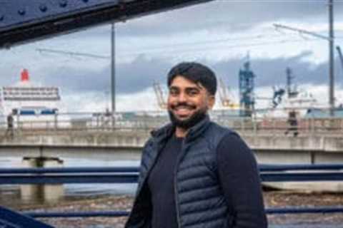 Edinburgh startup secures £750k to build robots that clean ships’ hulls