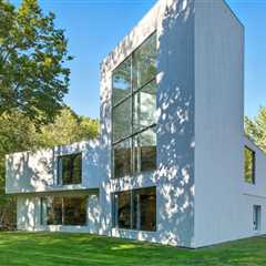 A Boxy, Light-Filled  Retreat in Pennsylvania Seeks $1.2M