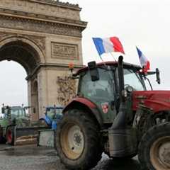 French Farmers Burst into Paris with Hundreds of Tractors to Protest Against the EU’s Mercosur Agreement that Threatens National Agriculture and Favors Globalist Interests