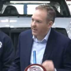 Lee Zeldin Has to Slowly Explain to a Reporter Why American Auto Workers Benefit From Lower Auto Prices (VIDEO)