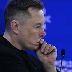 Elon Musk Makes Shocking Future Predictions At The World Economic Forum In Davos