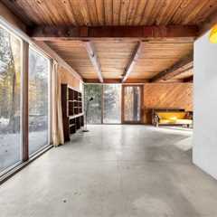 The ’50s Home of a Renowned Architecture Historian Seeks $550K in Connecticut