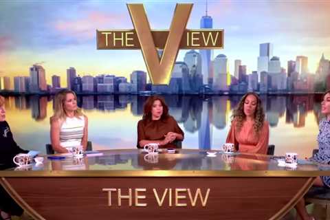 Watch: ‘Devout’ Christian Jenny McCarthy Gives Priceless Response to Whether She’d Return to ‘The View’