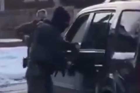 BREAKING: ICE Agent Who Fatally Shot Leftist Activist Renee Good as She Tried to Run Him Over Suffered Internal Bleeding to the Torso