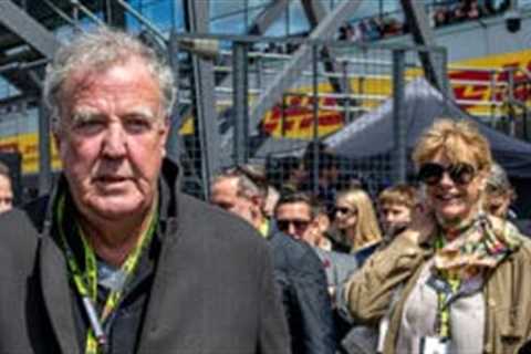 Jeremy Clarkson dismisses Brexit criticism as farmers’ anger grows