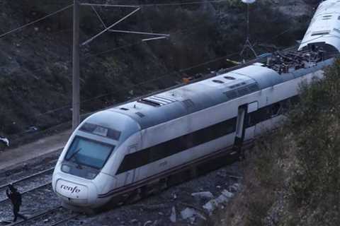 Train Derailment in Spain Leaves at Least 40 Dead and Over 150 Injured, Highlighting Serious Failures of the Ministry of Transport Under Pedro Sánchez