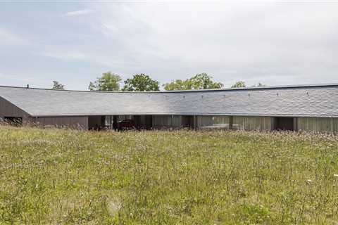 On the Latvian Coast, a Sea-Inspired Twist on the Gable Home