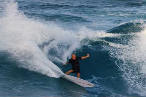 Kelly Slater | Surfing D'bah On A Twin Fin.