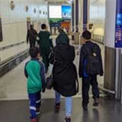 Cutting net migration to zero would shrink UK economy and worsen deficit, think tank warns