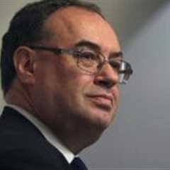 Andrew Bailey warns AI training is critical to future of UK jobs