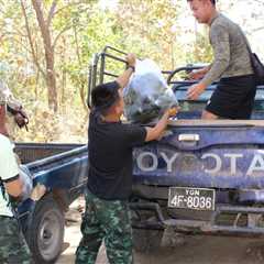 Exclusive from Burma: Feeding Resistance Soldiers at the Front