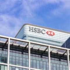 HSBC staff share $3.9bn bonus pot as profits top forecasts