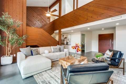 Brick Meets Ponderosa Pine at an Architect’s $850K Dallas Home