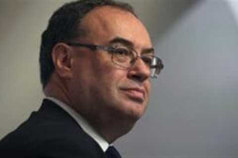 Andrew Bailey warns AI training is critical to future of UK jobs