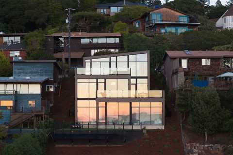 You Can See the Golden Gate Bridge From This $3.5M Home in the Berkeley Hills