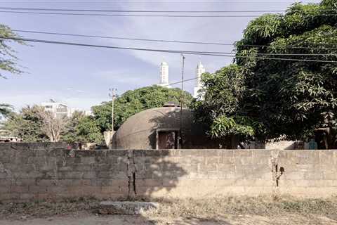 A Look at Dakar’s Dwindling Bubble Houses