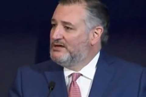 “The Single Most Dangerous Demagogue in The Country… I’m Going to Take Him on Directly!” – Ted Cruz Reignites Feud with Tucker Carlson in Fiery Speech (VIDEO)