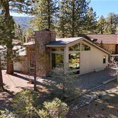 The Mountain Home of a Ceramicist Seeks $629K in Southern California