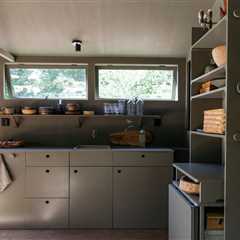 Seven People Can Sleep in This 200-Square-Foot Tiny Home