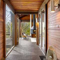 Nab This Six-Story Tree House in Portland for $820K