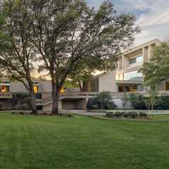 An I.M. Pei House in Texas Lists for $22M—and Everything Else You Need to Know About This Week