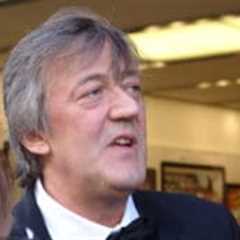 Stephen Fry’s £100,000 lawsuit against tech conference puts events industry liability under the spotlight