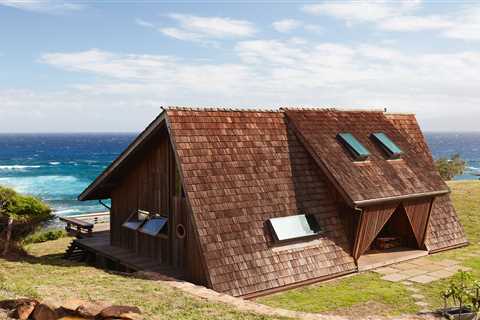 Windows Boated Over for This Hawaiian Cabin Were Brought to Shore on—What Else—Surfboards