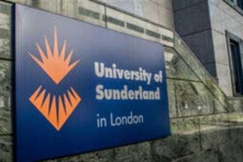 Santander doubles University of Sunderland support to £100,000 a year in renewed partnership