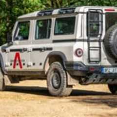 Ratcliffe’s Grenadier rolls into battle for MoD’s £900m Land Rover replacement