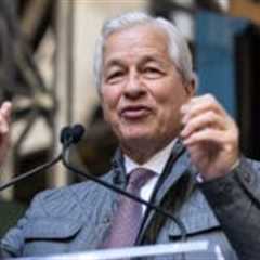 JPMorgan threatens to scrap Canary Wharf skyscraper if Labour swings left on bank taxes