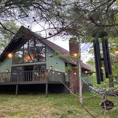 That ’70s Cabin Just Listed in Wisconsin for $445K