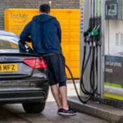 Petrol hits 160p a litre, highest since Iran war began, says RAC