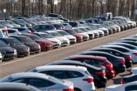 UK vehicle production falls 7.5% to 385,979 units in first half