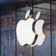 Apple lodges fresh legal challenge over UK data access order