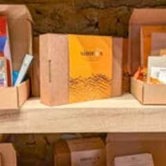 How Premium Product Presentation Helps Brands Build Stronger Customer Trust