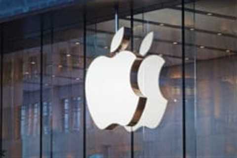Apple lodges fresh legal challenge over UK data access order