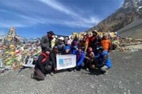 Planning the Annapurna Circuit Trek & 7 Days Annapurna Base Camp Trek: Which Route Matches Your Adventure?
