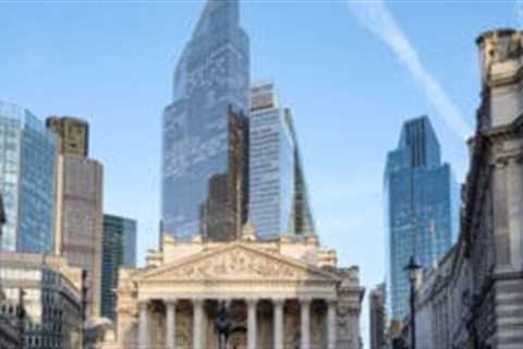 Analysts expect gilt yields to fall before 28 October budget