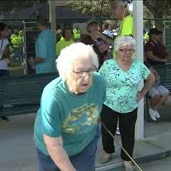Helping Seniors Lose Weight Safely