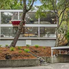 The Bay Area Home of a Famed Experimental Physicist Just Hit the Market for $1.4M