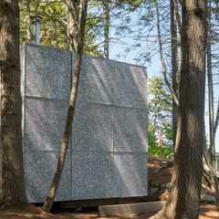 It’s Definitely Not Just Another Day at the Office at This Far-Out WFH Space in Maine