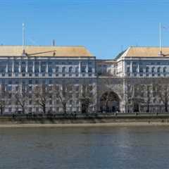 MI5 tells universities to review ties to China-linked research funder