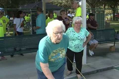 Helping Seniors Lose Weight Safely